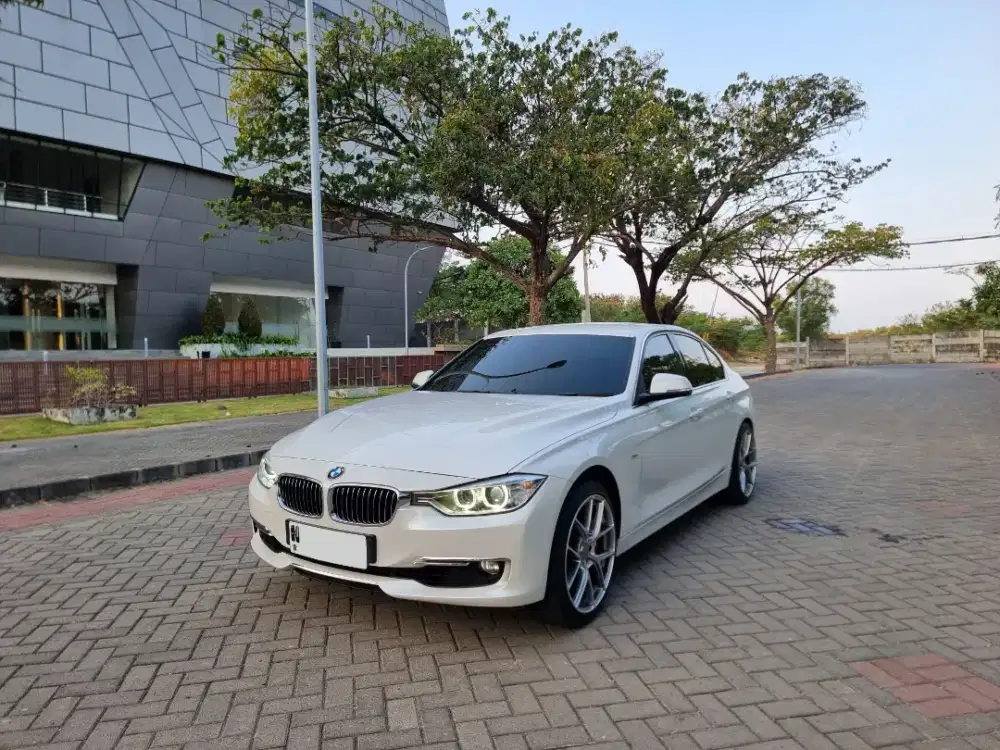 BMW 320i F30 Luxury Pre LCI 2015 , 320i F30 LCI 2014 2016