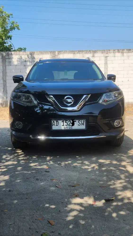 NISSAN XTRAIL 2,5 2016 ISTIMEWA