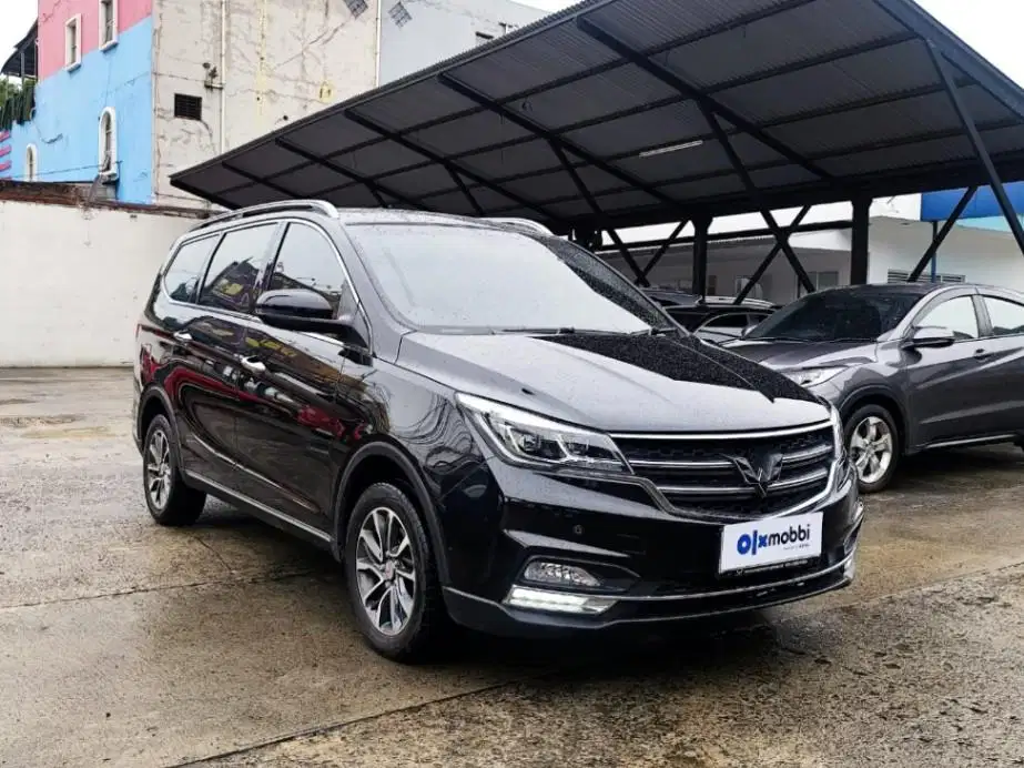 DP MURAH Wuling Cortez 1.8 L Lux AMT Bensin-AT 2018  CTZOB