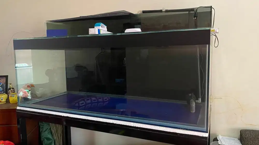 aquarium ukuran 1,5m X 0,6m