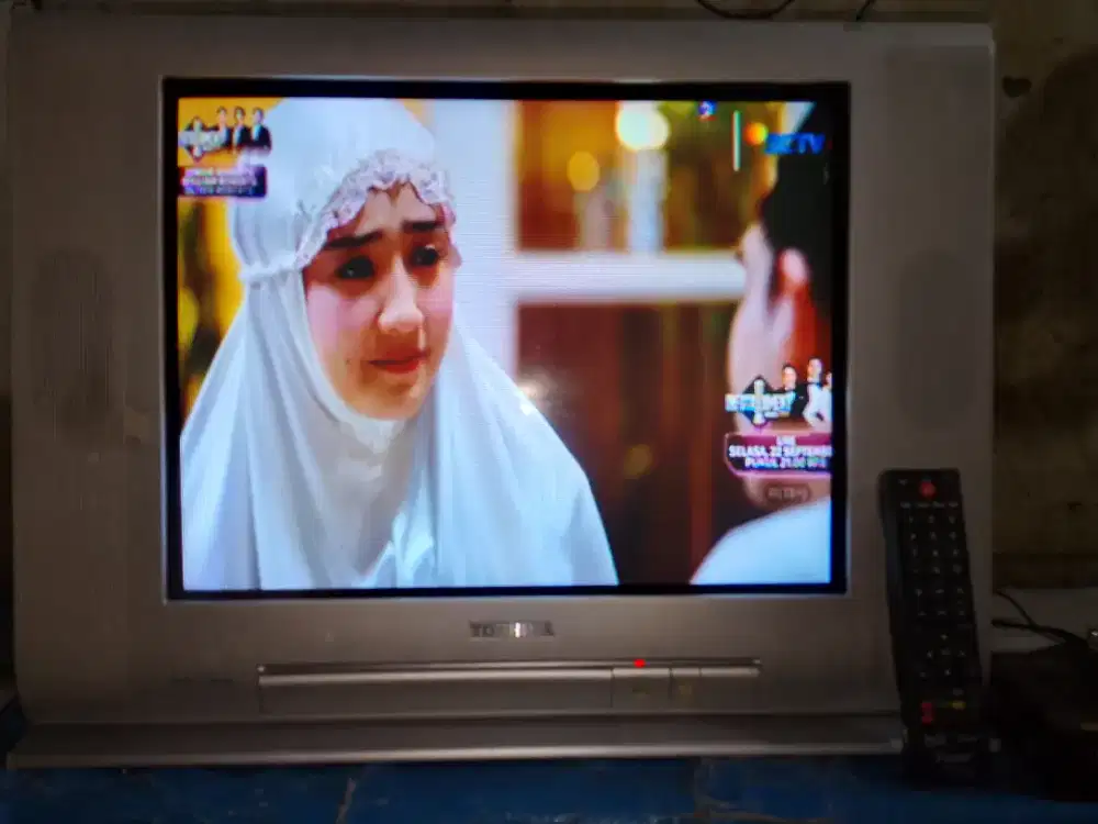 TV tabung 21 flat + STB