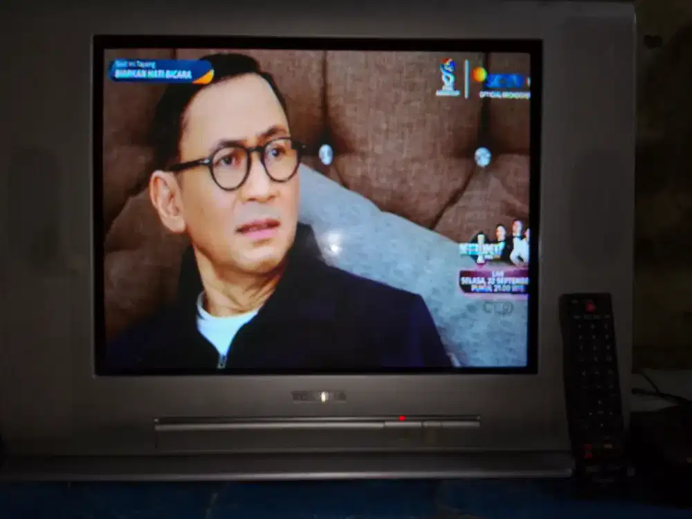 TV tabung 21 flat + STB