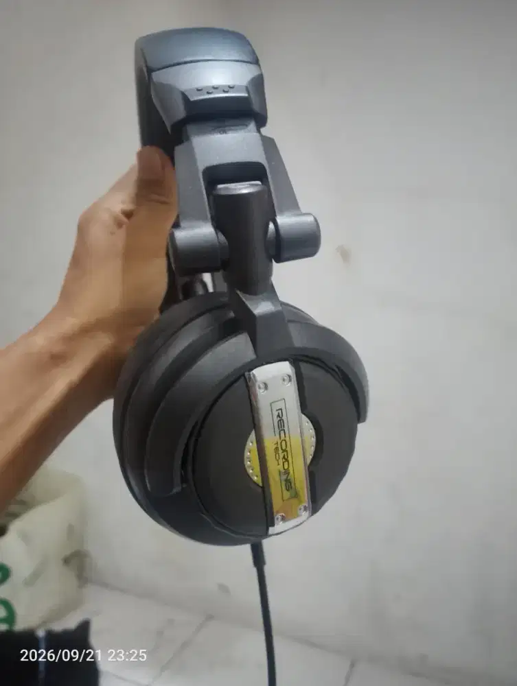 Dijual headfhone recording tech