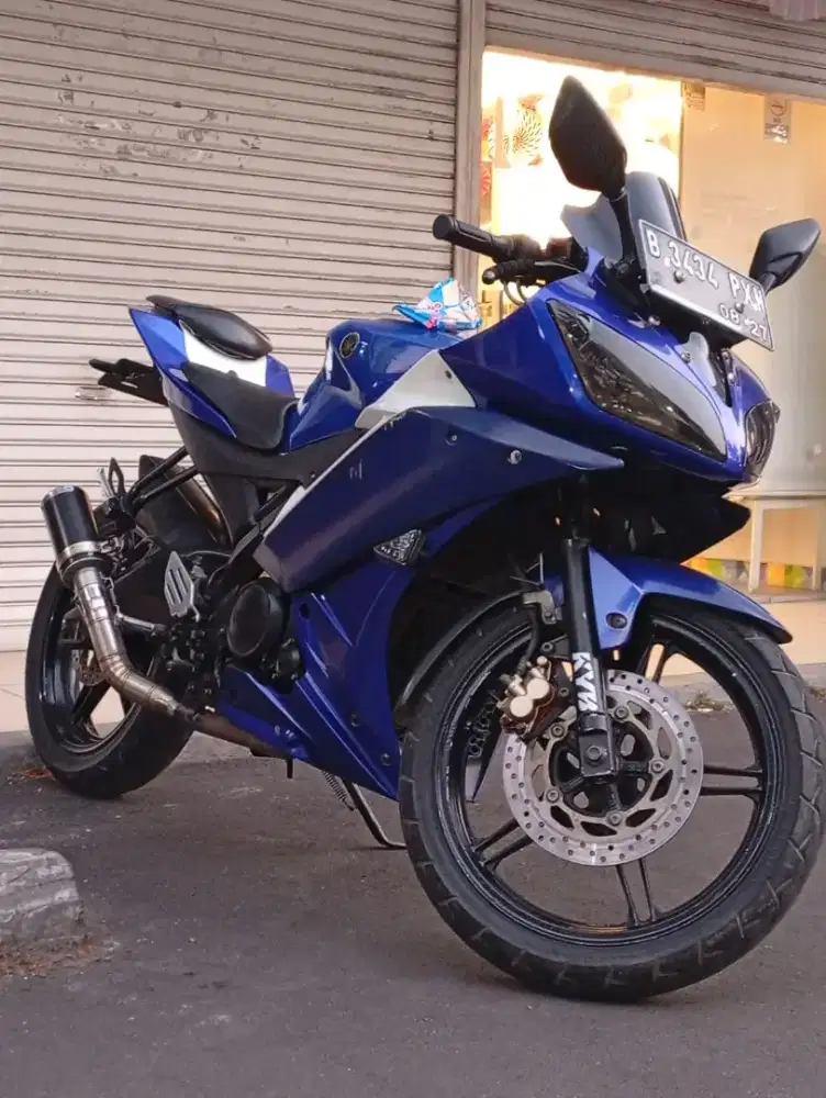 Yamaha YZF-R15 V2