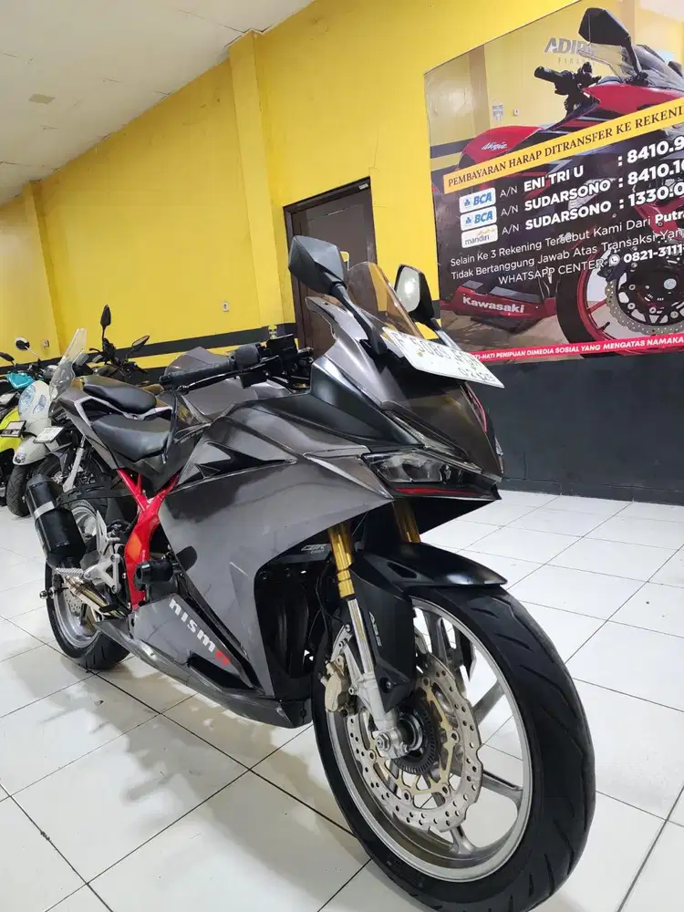 Cbr 250 rr abs km low