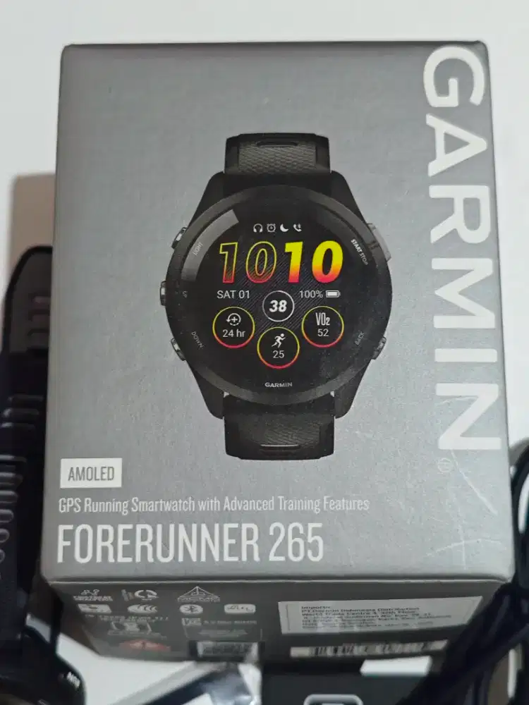 Garmin Forerunner 265 AMOLED - Second rasa 98% Baru