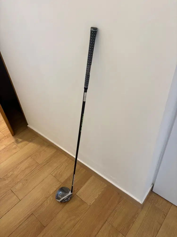 Penyelam Golf Taylor Made