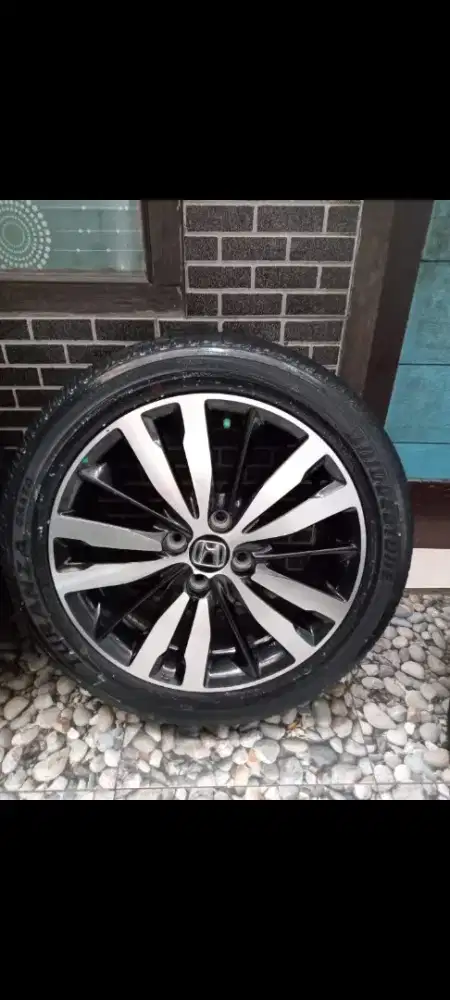 Velg jazz RS masih mulus 85 persen, sayang daripada d gudang