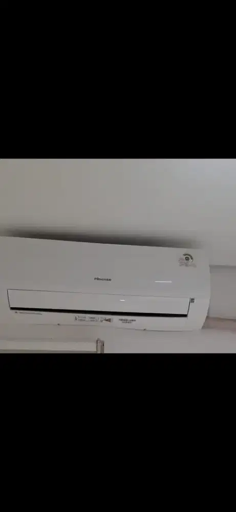 AC Hisense 1pk pemakain 8bulan