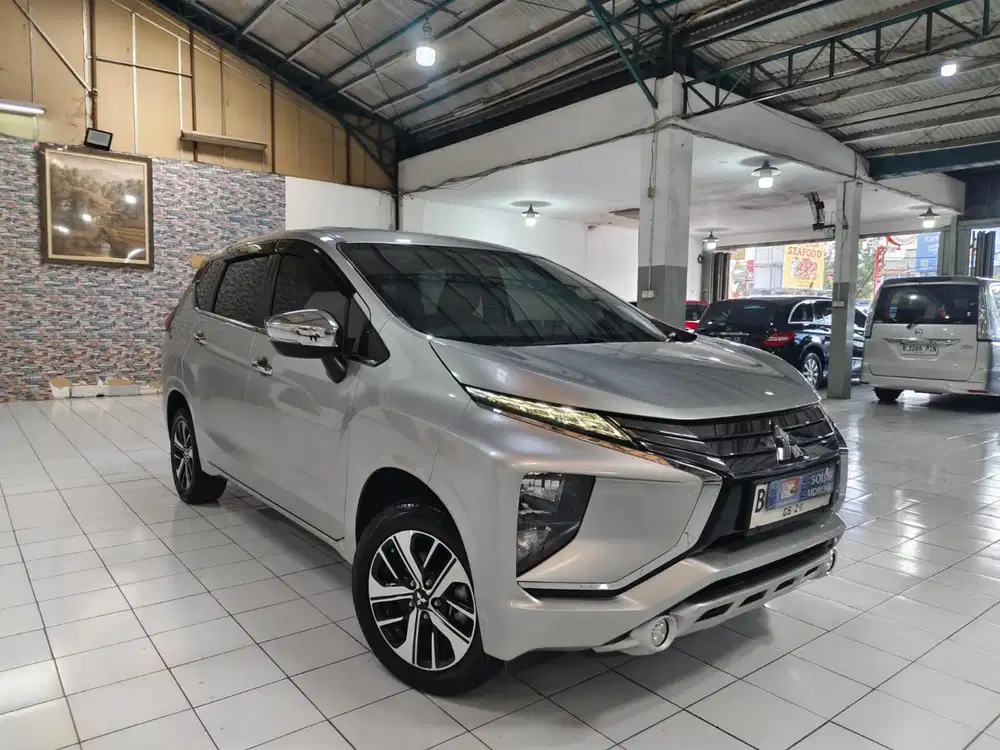Mitsubishi Xpander Ultimate 1.5 AT 2019 Tgn 1 Record Siap Pakai