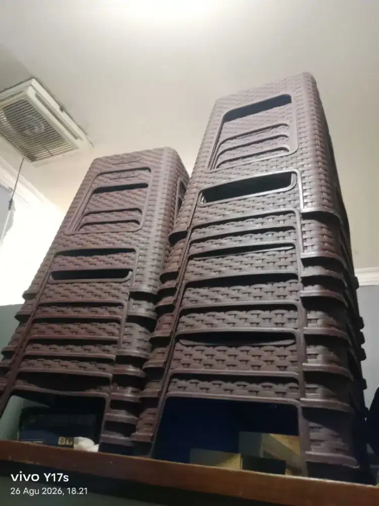 Dijual 10 kursi baru belum pernh pake