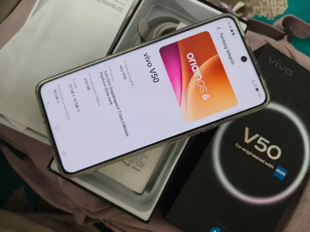 Vivo V50 12/512 GB Warna Hitam Mulusss Fullset Orian