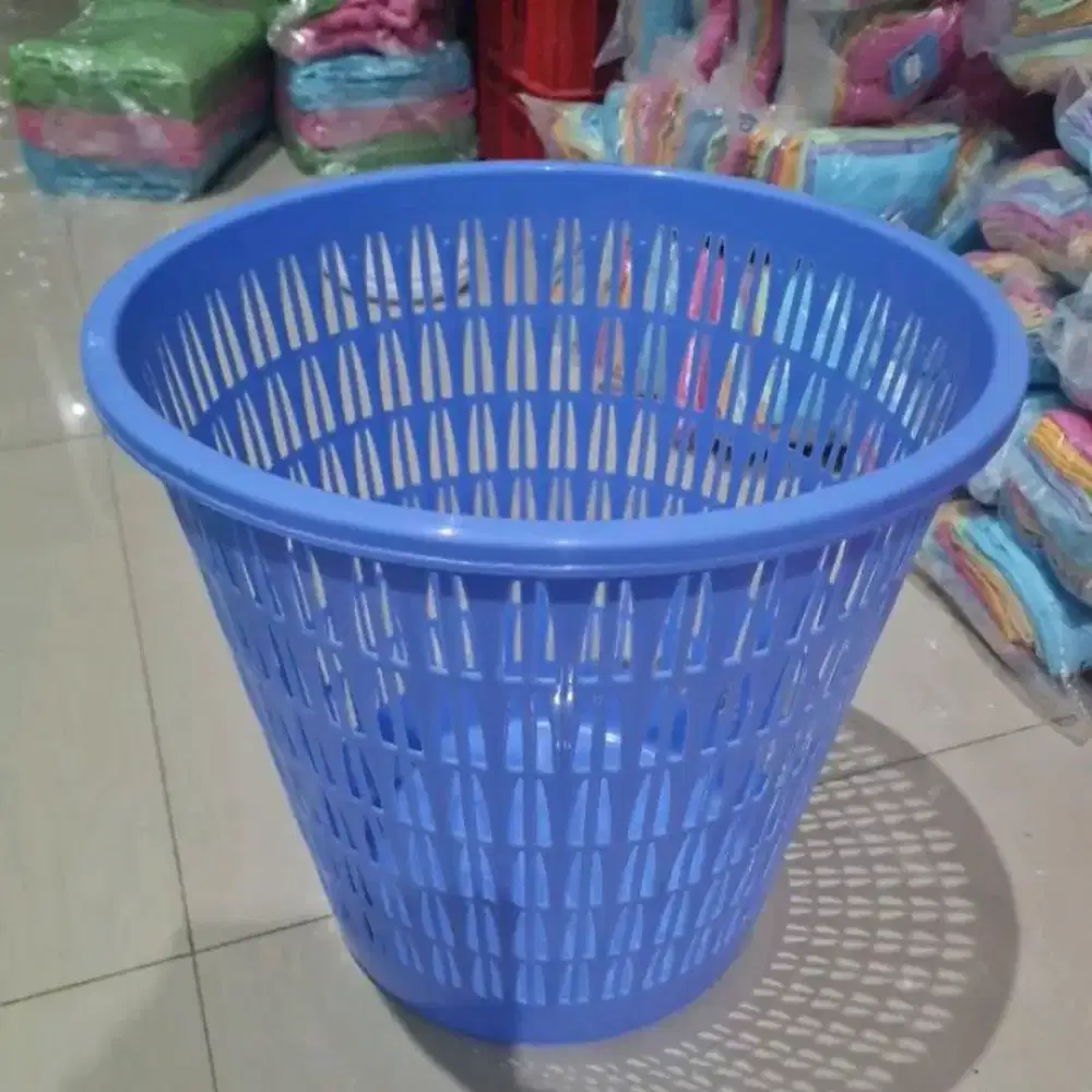 tong tempat keranjang sampah plastik biru tebal diansari