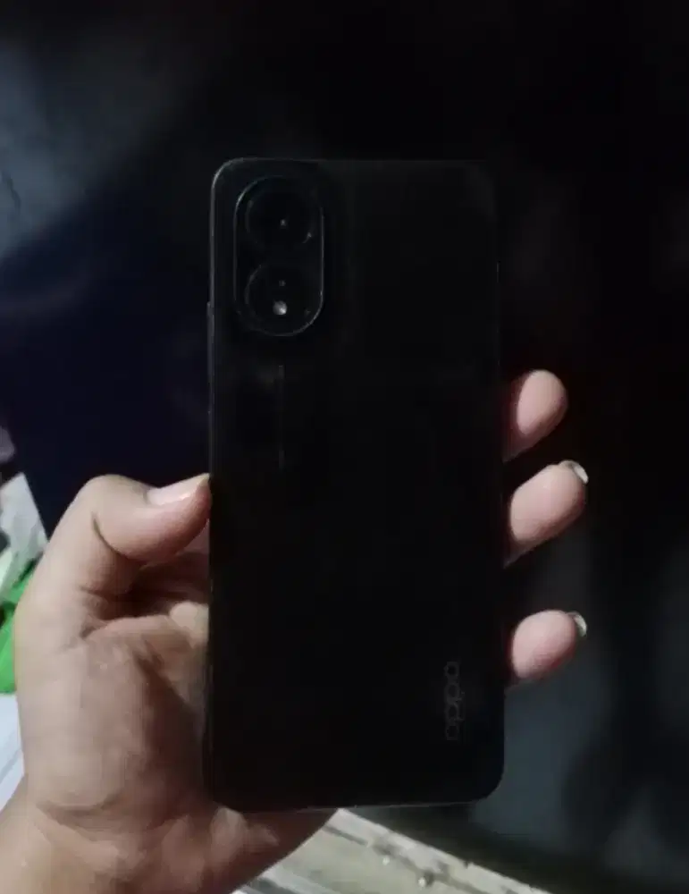 Oppo a18 ram 4+4/128.