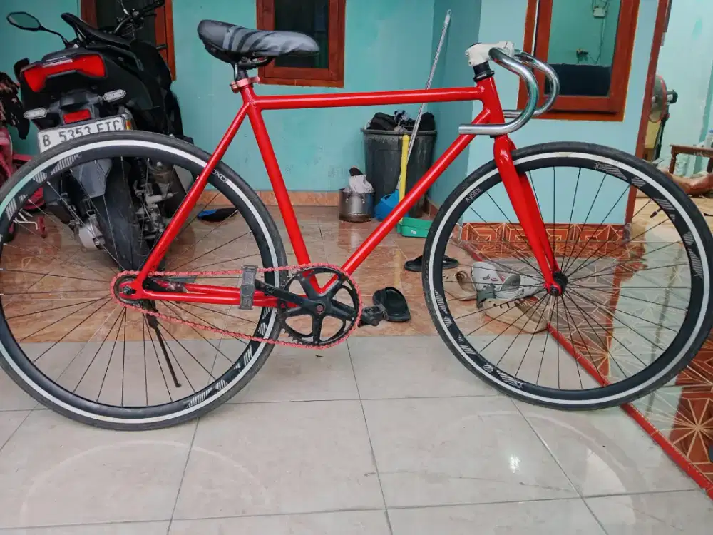SEPEDA FIXIE MINIM PEMAKAIAN