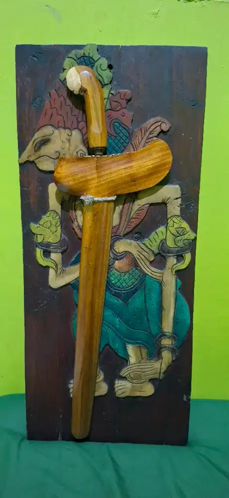 Keris Dan Gambar Wayang