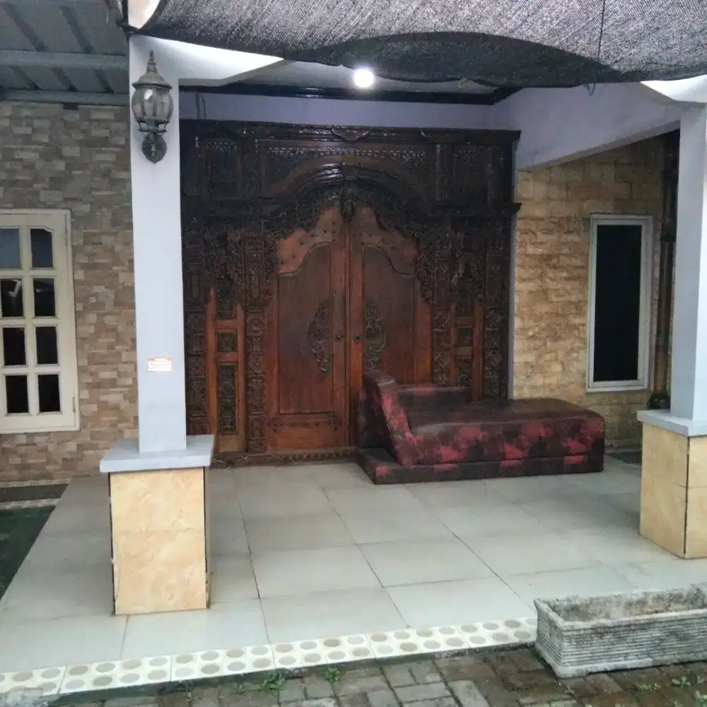 Rumah disewakan