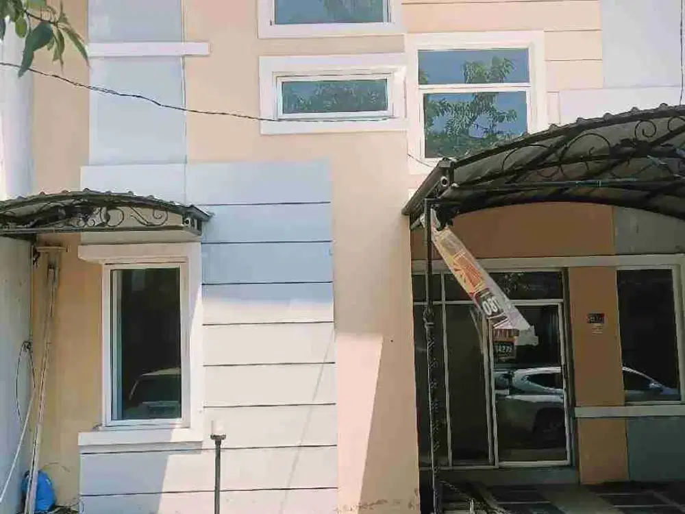Rumah 2 Lantai Siap Huni Graha Wahid Sambiroto