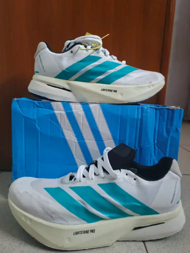 Sepatu runing Adizero size 41 original