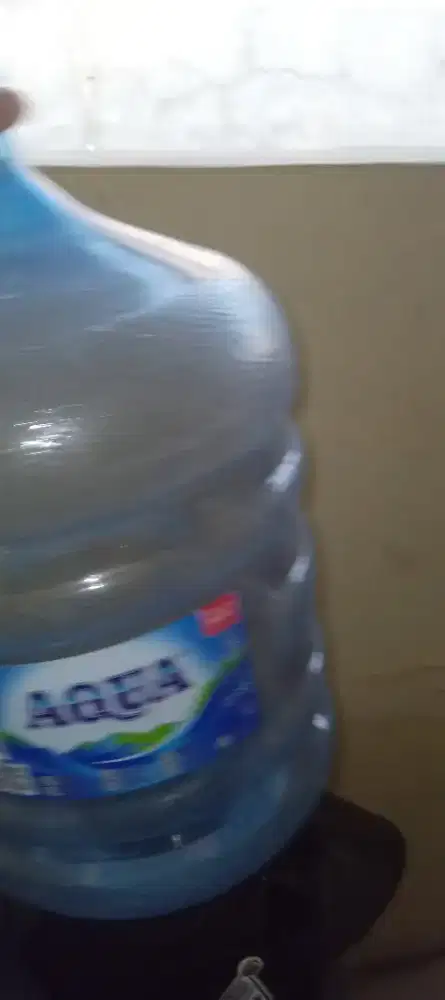 aqua galon kosong