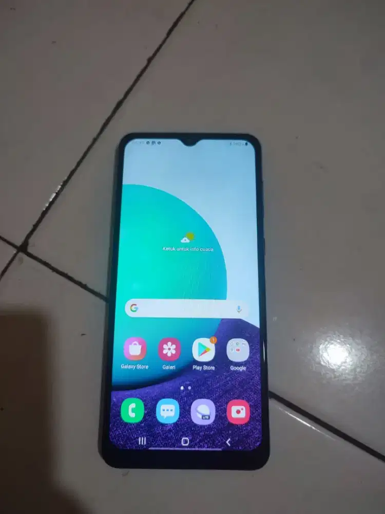 Dijual samsung A02, ram 3/32, versi android 11, batangan