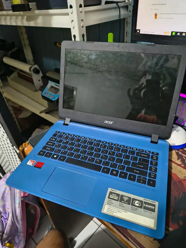 Laptop acer aspire 3 matot buat kanibalan
