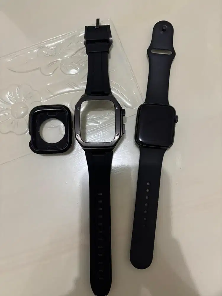 Apple Watch Series 5 44MM Space Grey Mulus