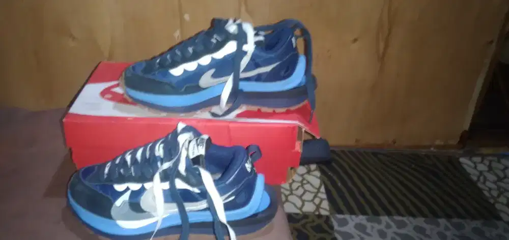 Sepatu NIKE VAPORWAFFLE/ SACAI Made in VIETNAM SIZE.37,5  / 23,5 CM