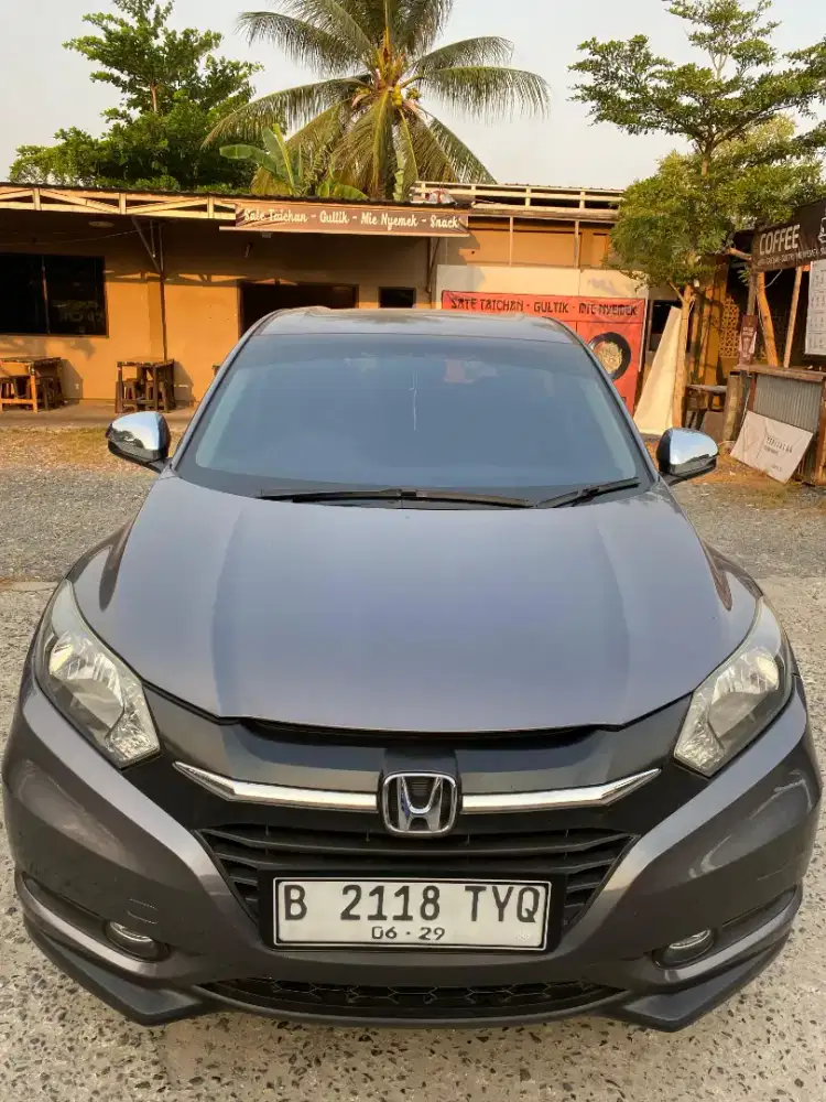 Dijual , Honda HRV type E transmisi MATIC tahun pembuatan 2019 nopol B