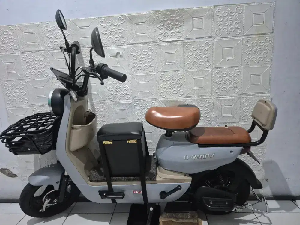 Sepeda Listrik Uwinfly D7f