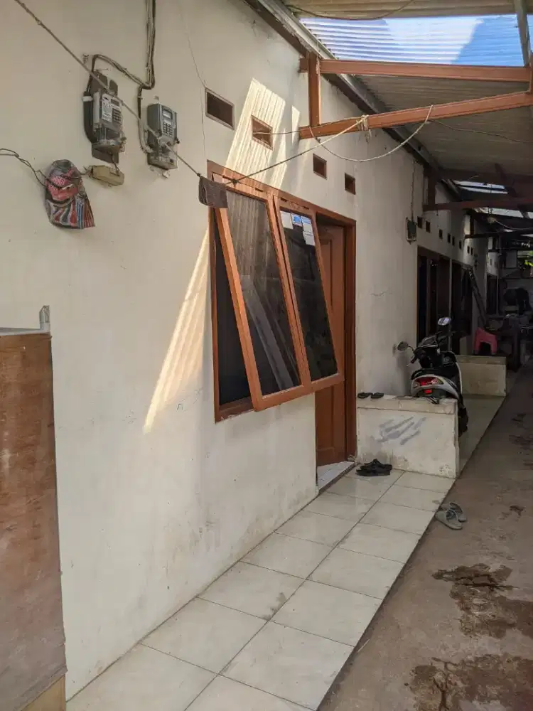 Dikontrakkan rumah daerah Serua Bojongsari Depok dekat Reni jaya