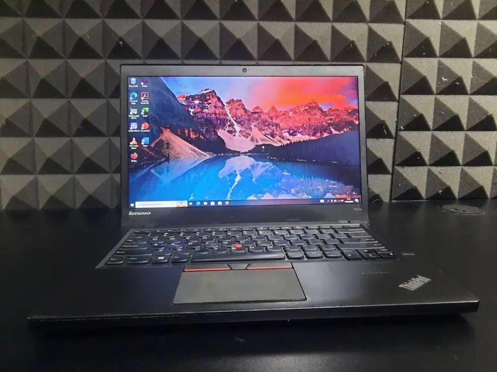 Lenovo Thinkpad T450s Core i5 Murah Meriah