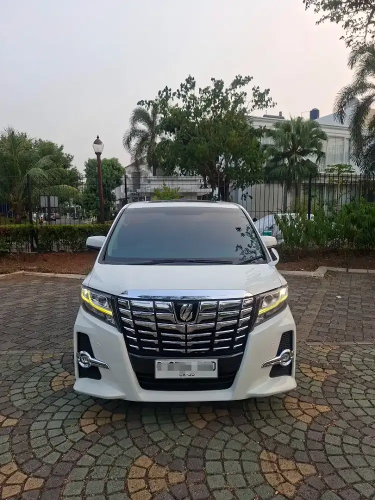 Toyota Alphard 2.5 SC Japan 2015 Putih