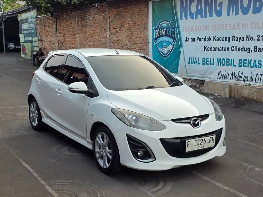 Mazda 2 R Matic 2012 Dp 5 Juta JaDeTaBek