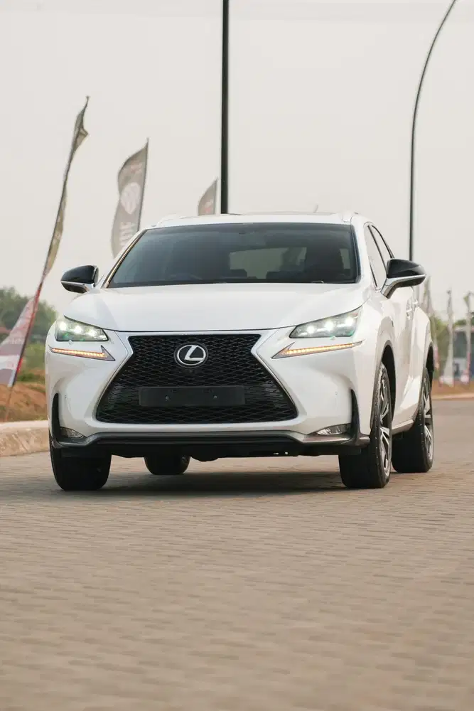 Lexus NX200t F Sport 2.0 2016