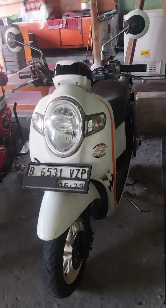 Honda scopy donut 2018