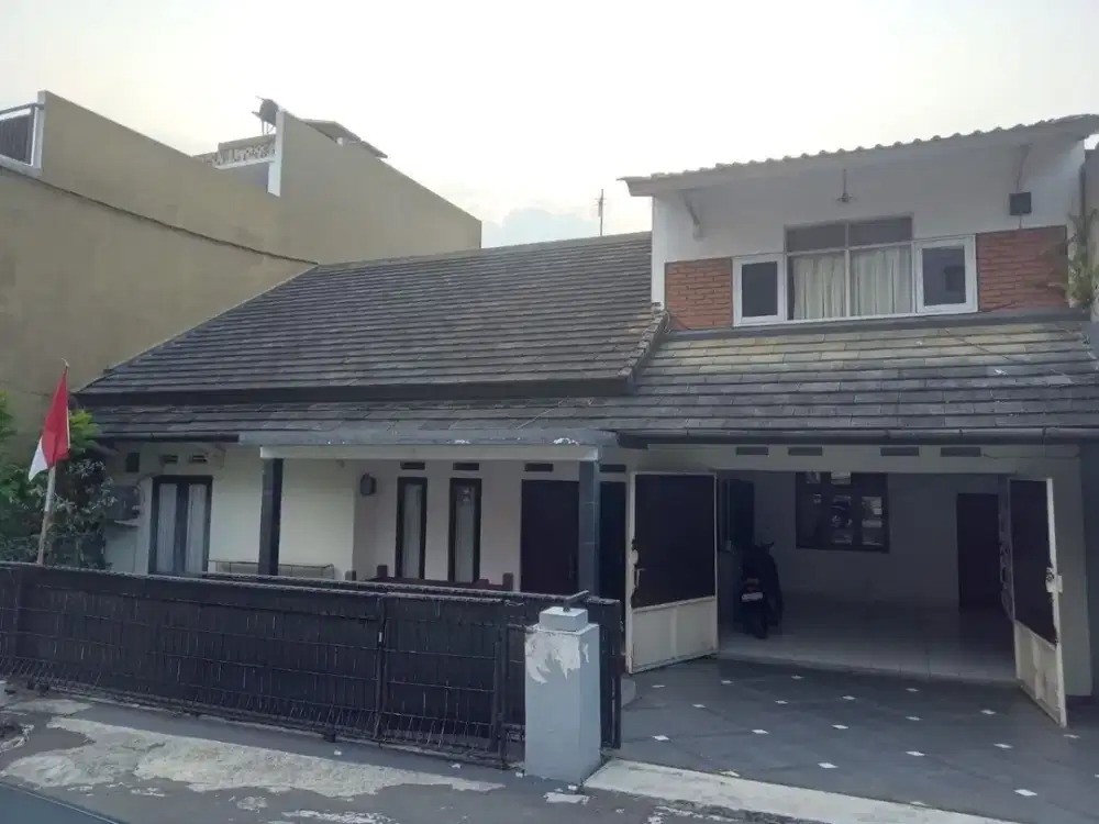 JARANG ADA! Rumah Terawat Siap Huni di Awiligar