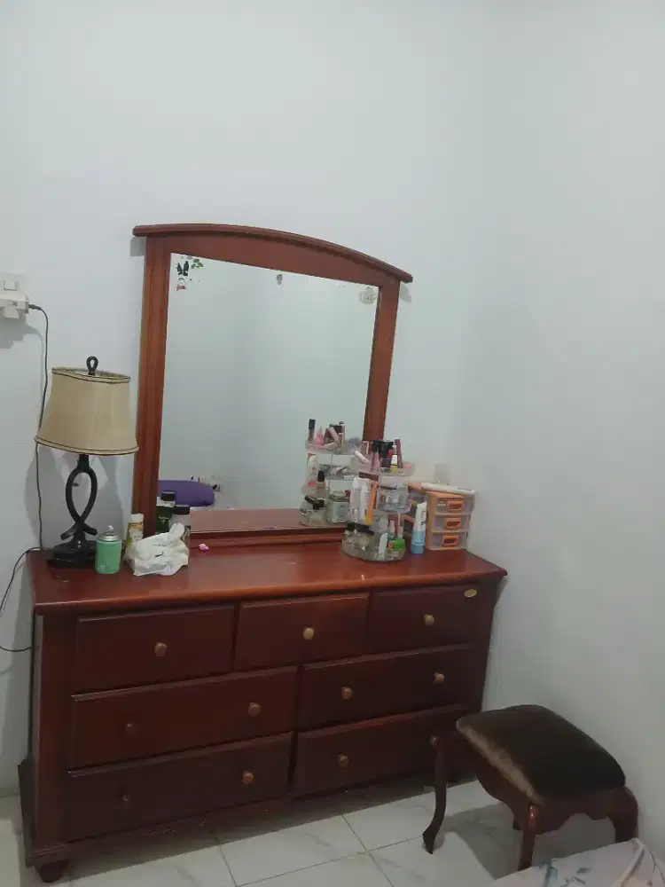 Dijual Kamar set