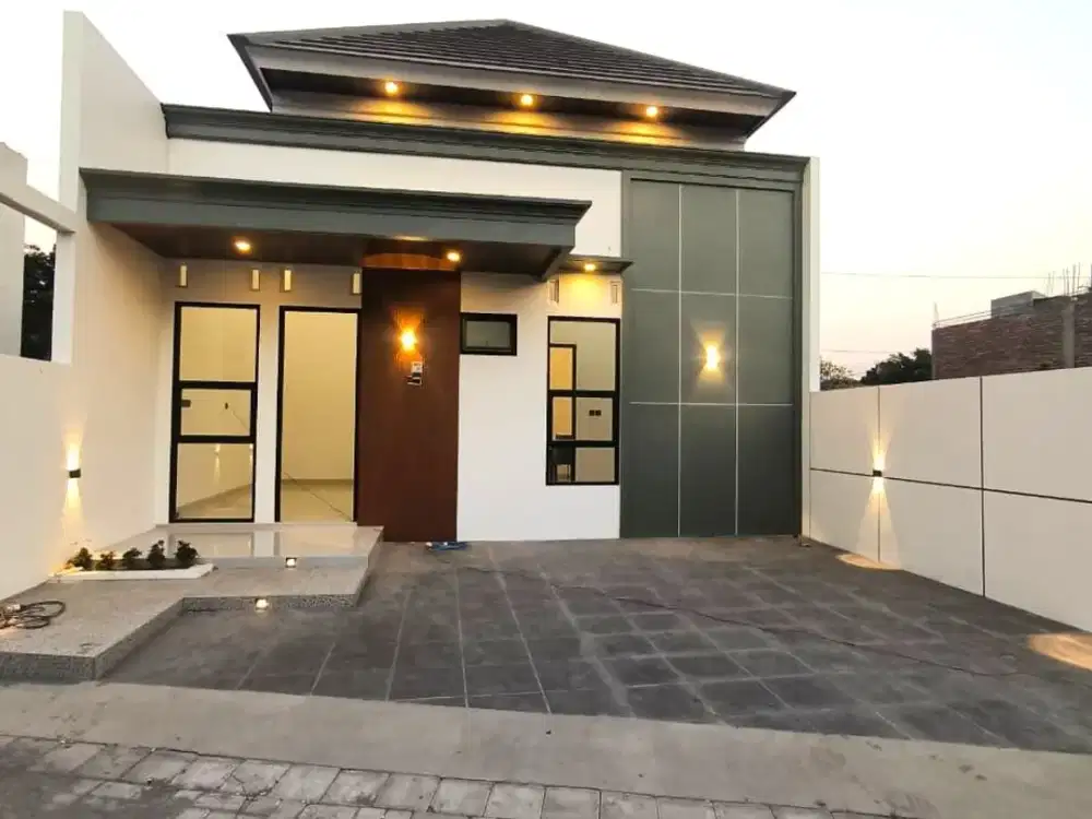 Rumah Modern Masa Kini Sudah Siap Huni Carport 2 Mobil 20 Menit ke UGM