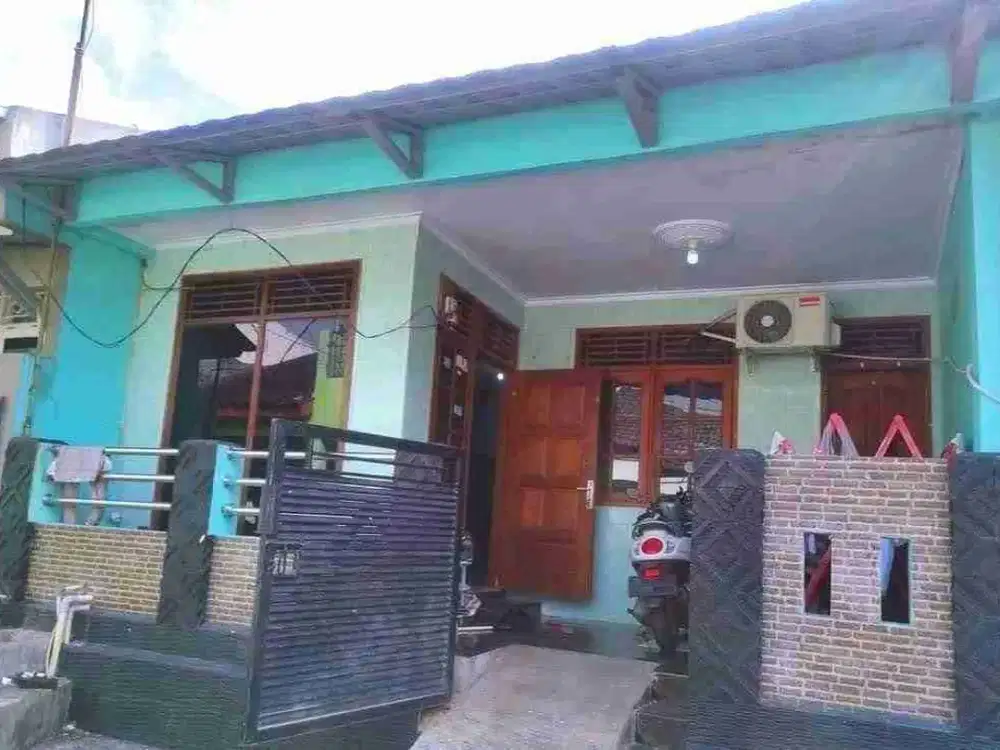 jual rumah belakang alfamidi ciracas serang