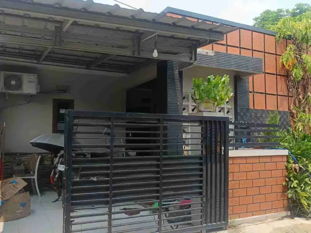 jual rumah minimalis 2 lantai deket moss serang