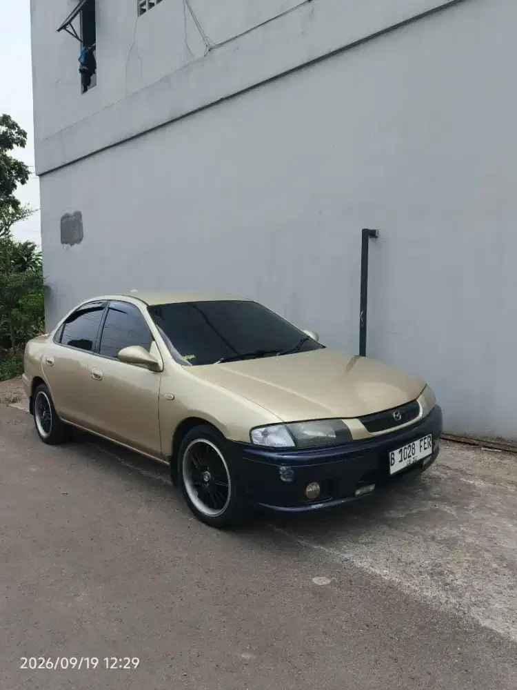 Mazda Familia 97