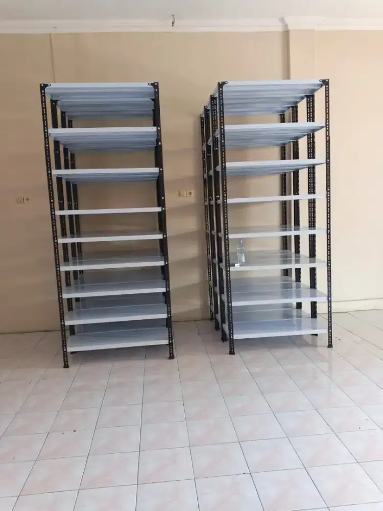 Rak besi rak buku rak kantor