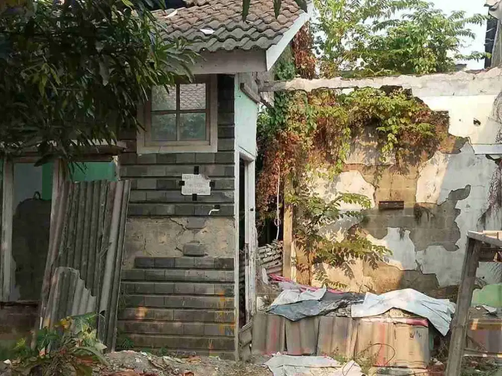 rumah butuh renovasi