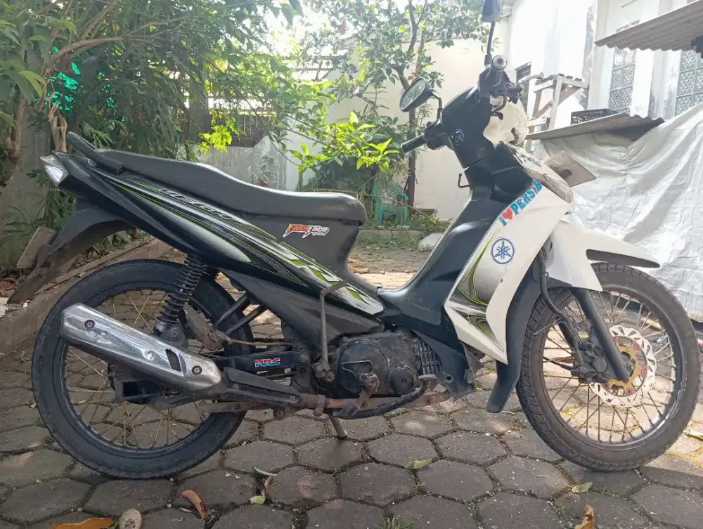 Vega R 2013 warna putih surat2 lengkap
