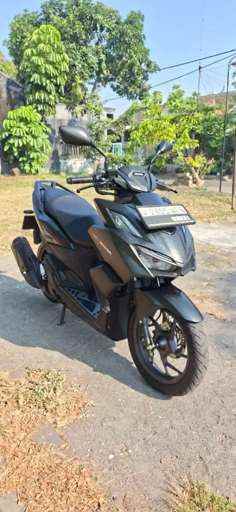 VARIO 160 2023 LOW KM LIKE NEW