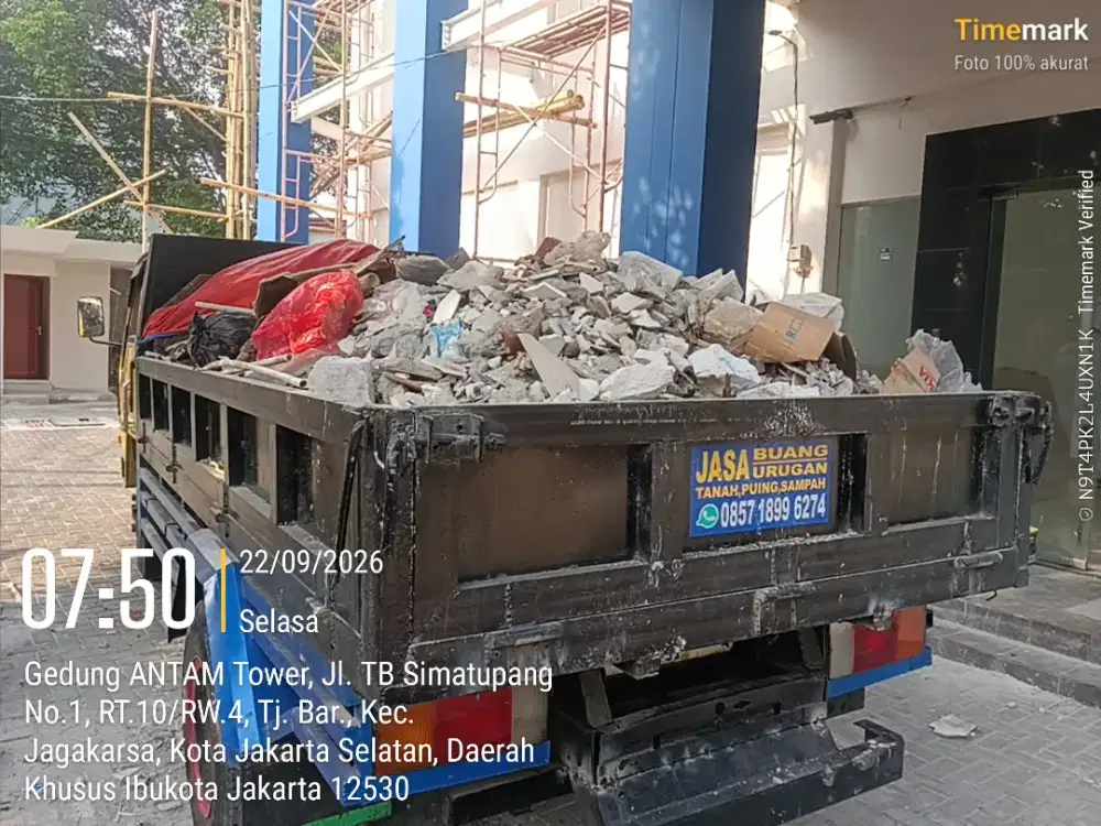 Jasa buang puing dan sampah