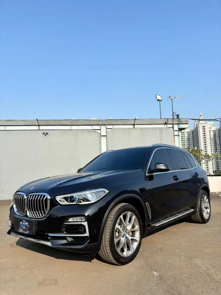 BMW X5 xDrive40i AT 2020

- 7 Seater
- Panoramic Roof
- 3TV + 4Camera