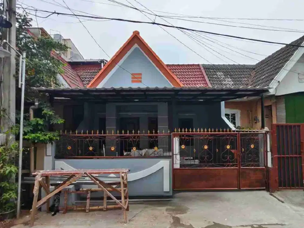DIJUAL RUMAH SIAP HUNI  MEDANG LESTARI GADING SERPONG