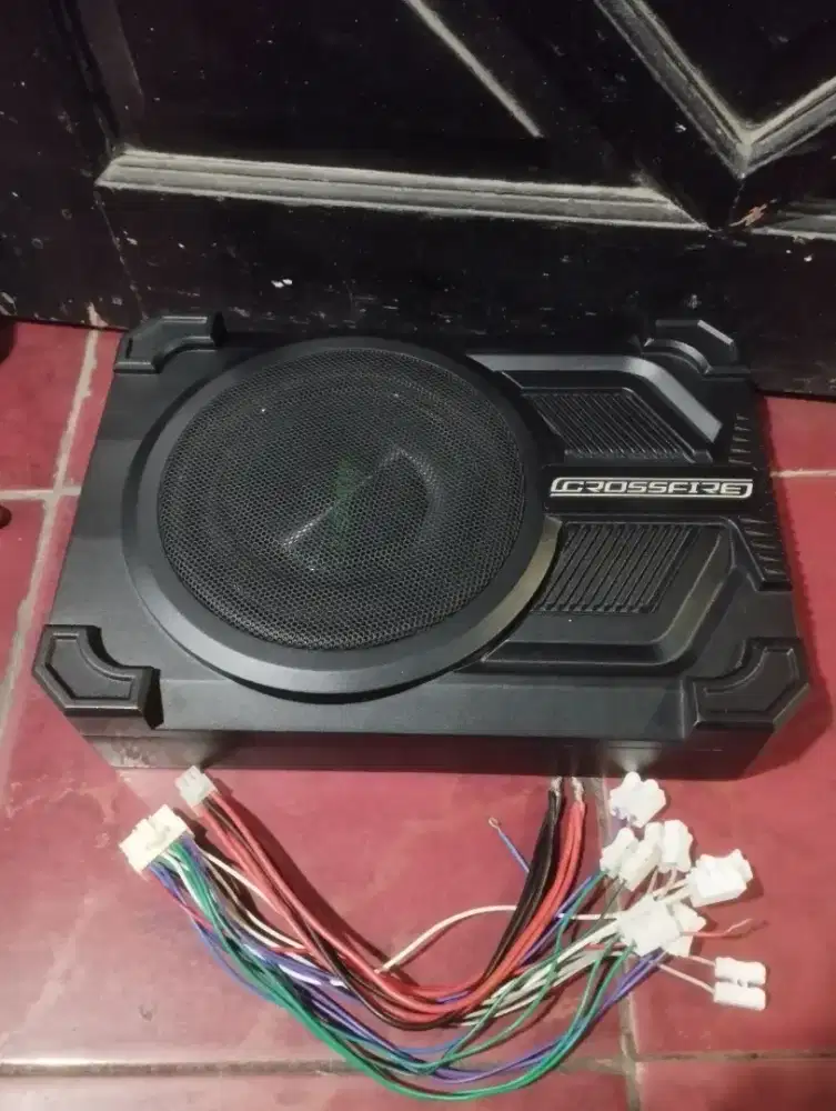 Subwoofer Aktif Builtin Dsp